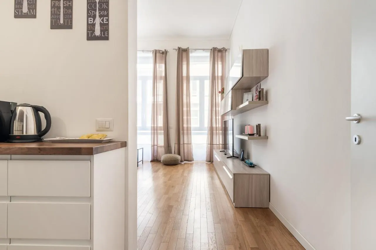 Duomo Apartment - Diaz ミラノ