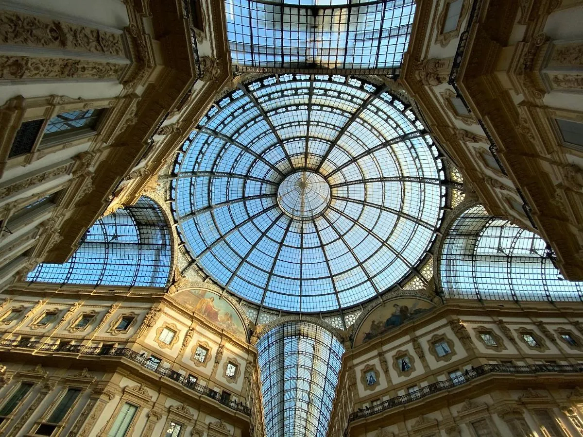 Duomo Apartment - Diaz Milano Italia